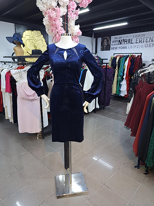 Lacivert Kadife Pullu Elbise